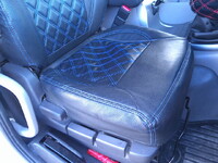 UDトラックスクオンダンプ大型（10t）[写真24]