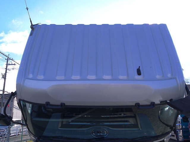 UDトラックスクオンダンプ大型（10t）[写真37]