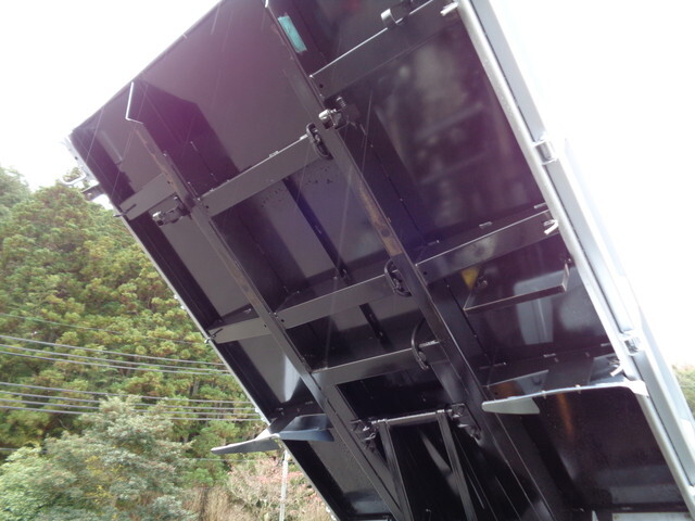 UDトラックスカゼットダンプ小型（2t・3t）[写真19]