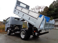 UDトラックスカゼットダンプ小型（2t・3t）[写真02]