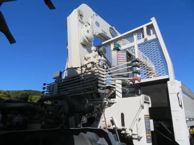 トヨタダイナクレーン5段小型（2t・3t）[写真24]