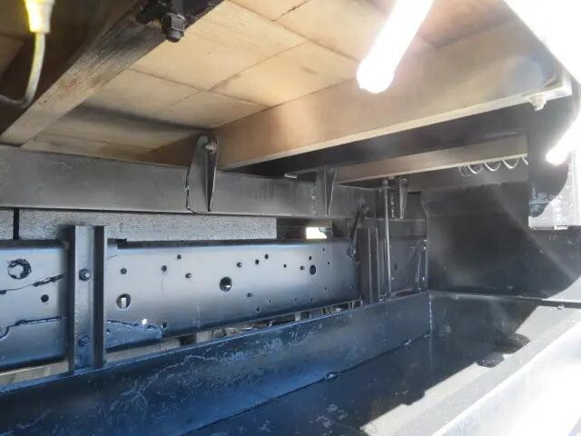 トヨタダイナクレーン5段小型（2t・3t）[写真33]