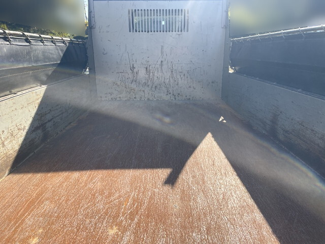 三菱ふそうキャンターダンプ小型（2t・3t）[写真03]