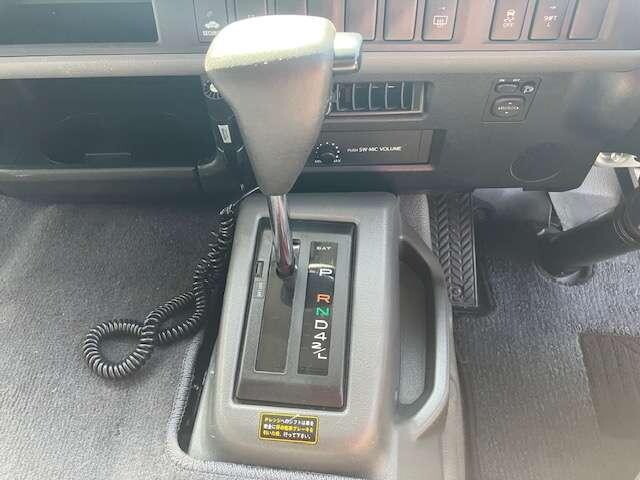 トヨタコースターマイクロバス[写真14]