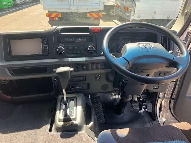トヨタコースターマイクロバス[写真07]