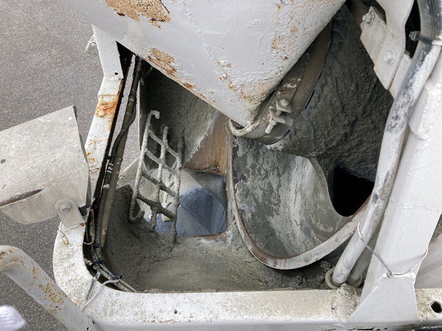 日野プロフィアミキサー車（コンクリートミキサー）大型（10t）[写真12]