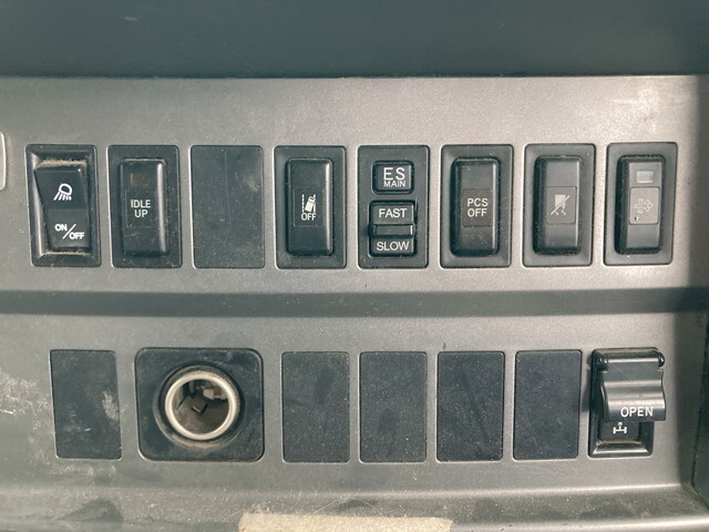 日野プロフィアミキサー車（コンクリートミキサー）大型（10t）[写真38]