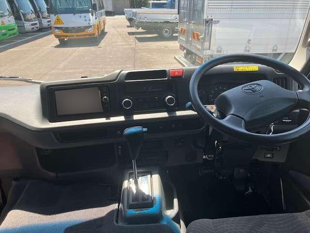 トヨタコースターマイクロバス[写真07]