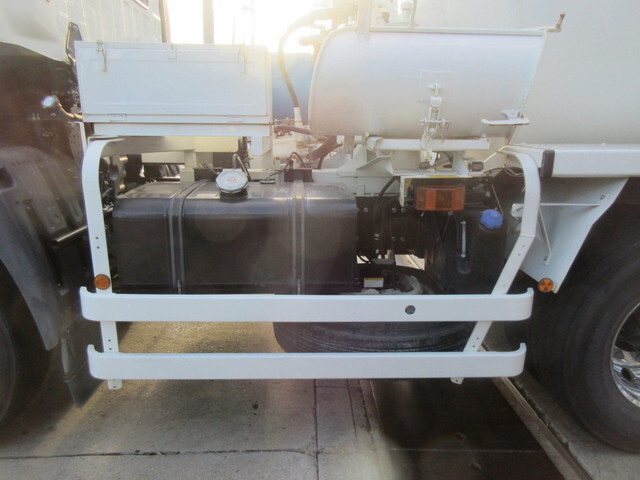 日野プロフィアミキサー車（コンクリートミキサー）大型（10t）[写真15]