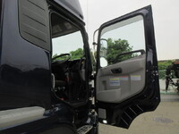 日産クオントレーラーヘッド（トラクターヘッド）大型（10t）[写真22]