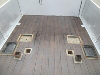 日産クオン平ボディ大型（10t）[写真12]