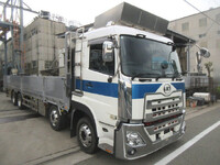 日産クオン平ボディ大型（10t）[写真01]