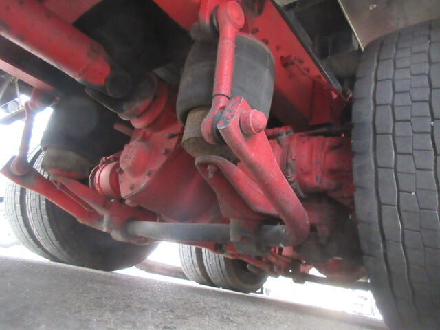 日産クオン平ボディ大型（10t）[写真25]