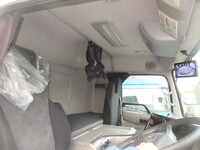 日産クオン平ボディ大型（10t）[写真34]