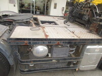 日産クオントレーラーヘッド（トラクターヘッド）大型（10t）[写真08]