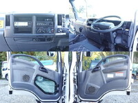 いすゞフォワードアルミウイング中型（4t）[写真17]