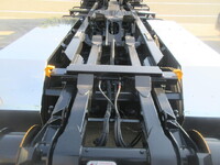 三菱ふそうスーパーグレートコンテナ専用車大型（10t）[写真09]