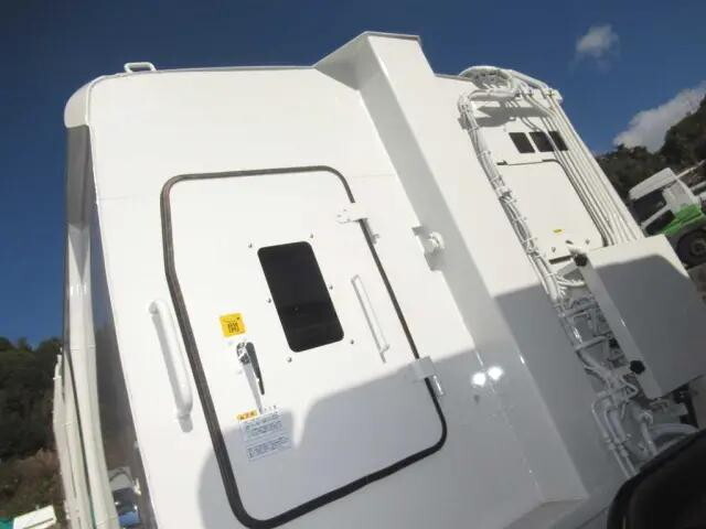 日野デュトロパッカー車（塵芥車）小型（2t・3t）[写真24]