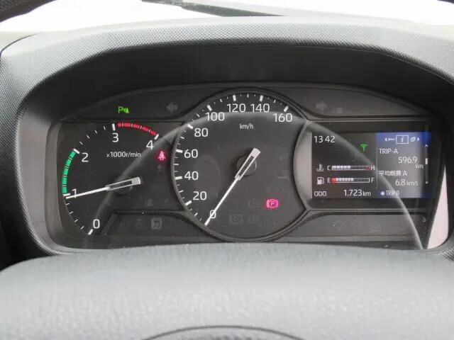 日野デュトロタンク車（タンクローリー）小型（2t・3t）[写真19]