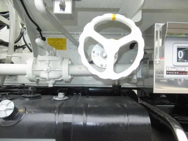 日野デュトロタンク車（タンクローリー）小型（2t・3t）[写真08]