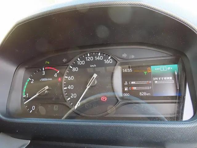 日野デュトロアルミバン小型（2t・3t）[写真12]