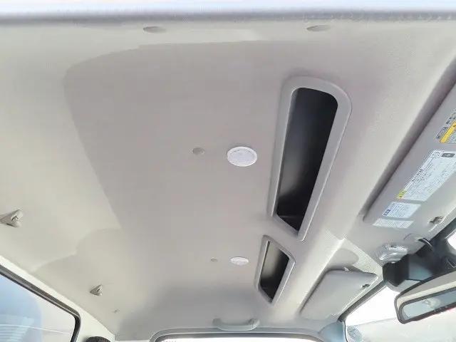 日野デュトロアルミバン小型（2t・3t）[写真22]