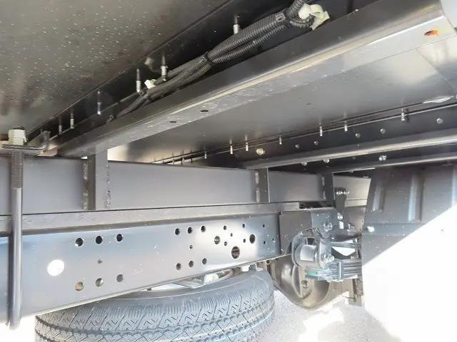 日野デュトロアルミバン小型（2t・3t）[写真34]