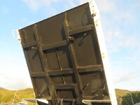 三菱ふそうキャンターダンプ小型（2t・3t）[写真40]