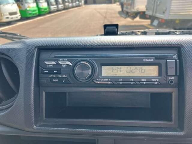 トヨタトヨエース平ボディ小型（2t・3t）[写真11]