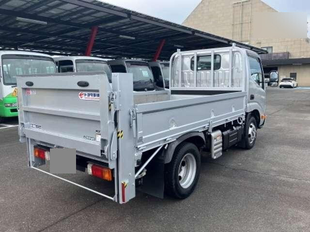 トヨタダイナ平ボディ小型（2t・3t）[写真02]