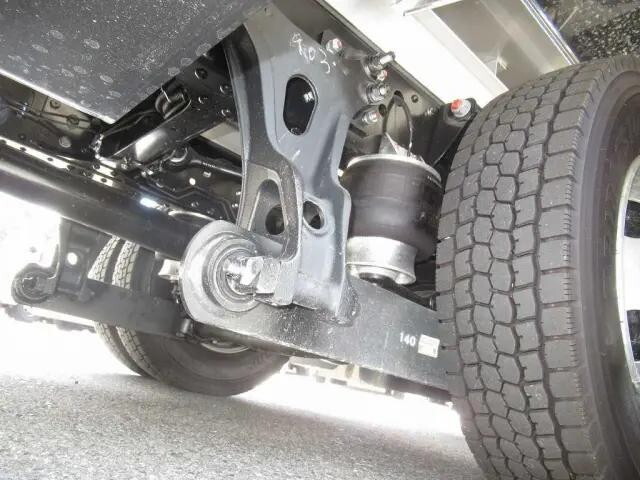 日野レンジャー冷凍車（冷蔵車）中型（4t）[写真21]