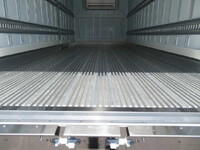 日野レンジャー冷凍車（冷蔵車）中型（4t）[写真09]