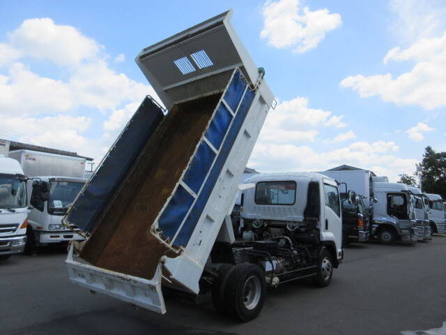 いすゞフォワードダンプ中型（4t）[写真28]