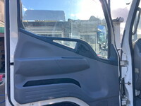 三菱ふそうキャンターダンプ小型（2t・3t）[写真28]