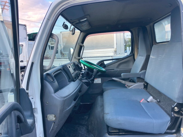 三菱ふそうキャンターダンプ小型（2t・3t）[写真30]