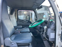 三菱ふそうキャンターダンプ小型（2t・3t）[写真32]