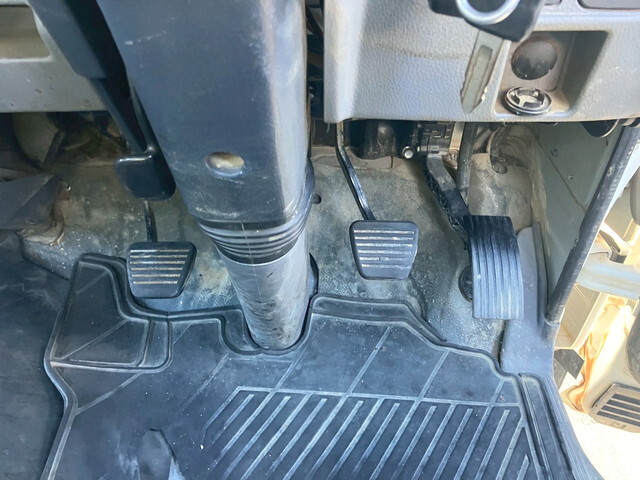 三菱ふそうキャンターダンプ小型（2t・3t）[写真37]