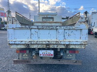 三菱ふそうキャンターダンプ小型（2t・3t）[写真09]