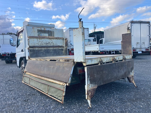 三菱ふそうキャンターダンプ小型（2t・3t）[写真09]