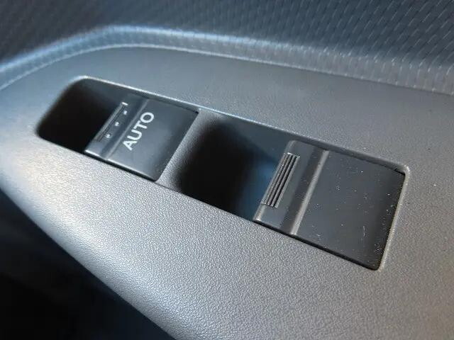 いすゞエルフアルミバン小型（2t・3t）[写真15]