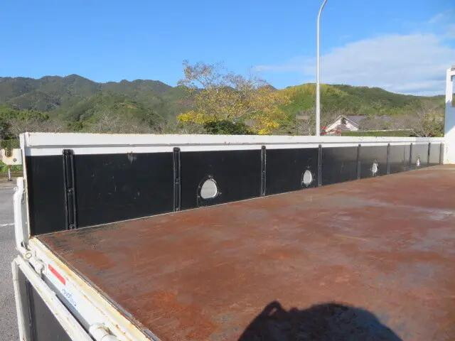 いすゞフォワードクレーン4段中型（4t）[写真19]