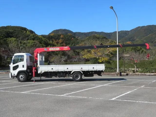 いすゞフォワードクレーン4段中型（4t）[写真07]