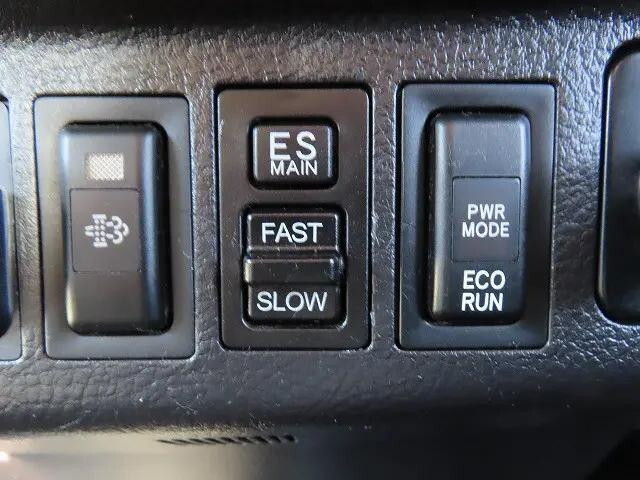 日野レンジャータンク車（タンクローリー）増トン（6t・8t）[写真12]