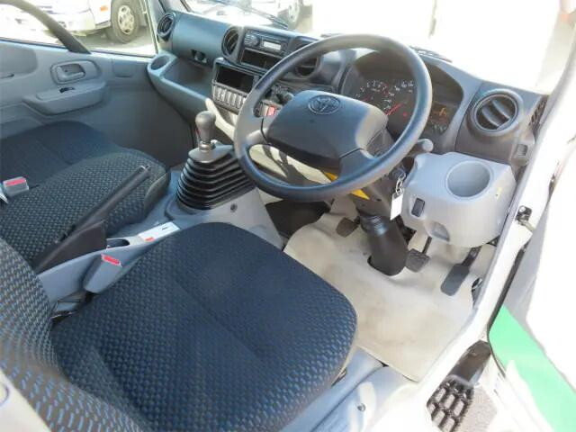 トヨタダイナ平ボディ小型（2t・3t）[写真09]