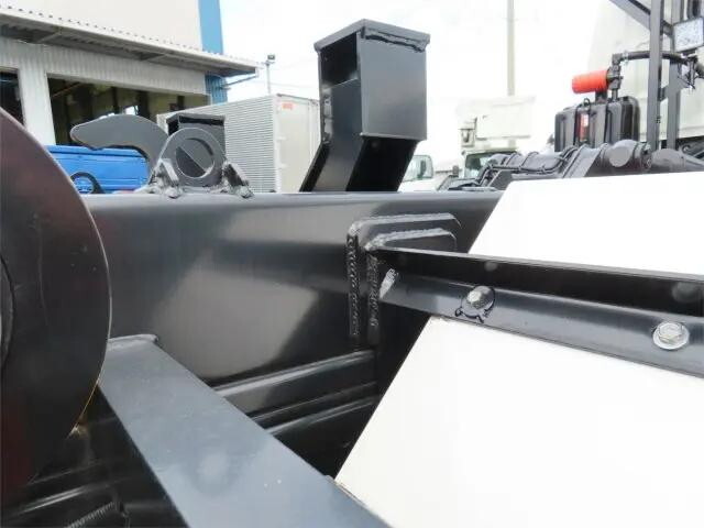 日野デュトロコンテナ専用車小型（2t・3t）[写真30]