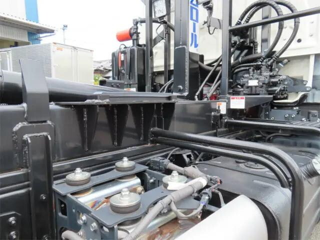 日野デュトロコンテナ専用車小型（2t・3t）[写真33]