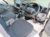 日野デュトロコンテナ専用車小型（2t・3t）[写真10]