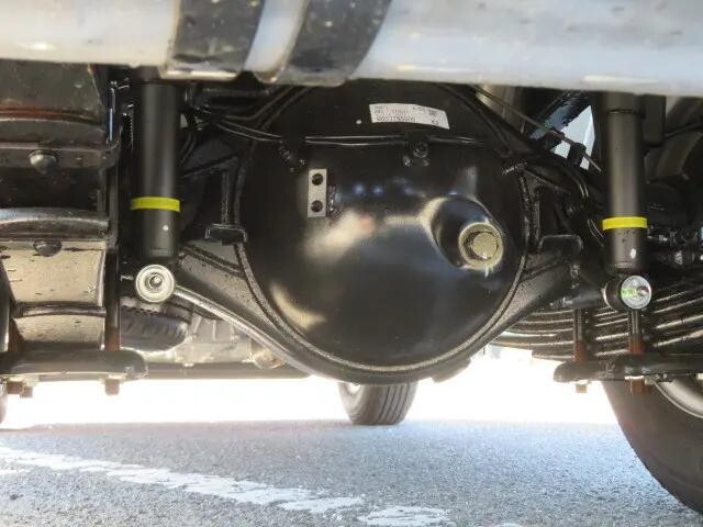 三菱ふそうキャンターダンプ小型（2t・3t）[写真35]