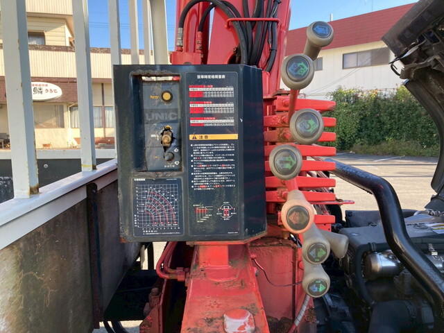 いすゞエルフクレーン4段小型（2t・3t）[写真14]