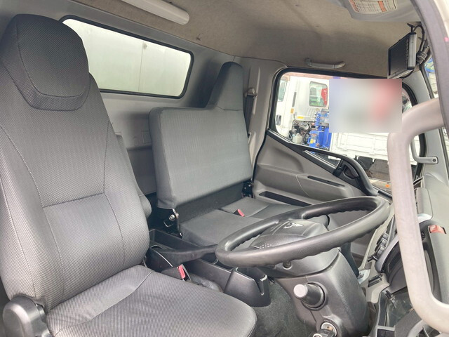 三菱ふそうキャンター冷凍車（冷蔵車）小型（2t・3t）[写真26]